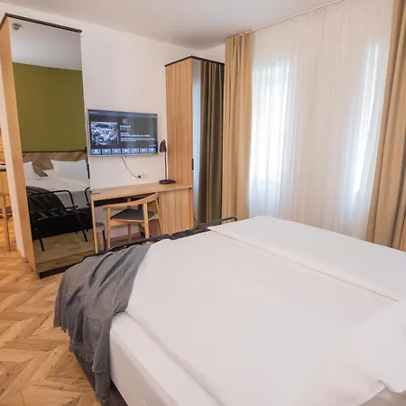 Urban Boutique Center Lublana