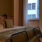 Hotel Urban Boutique Center 4*