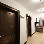 Urban Boutique Center Hotel