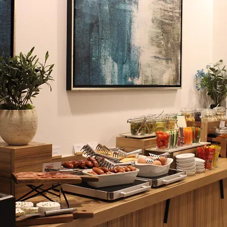 Urban Boutique Center Hotel