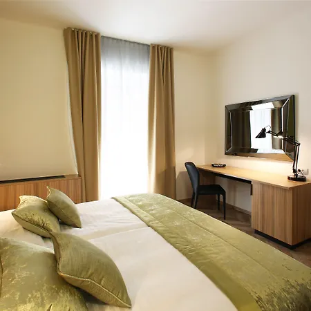 Urban Boutique Center 4* Lublana