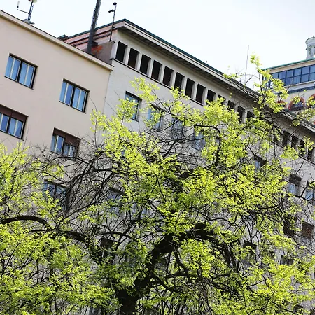 Szálloda Urban Boutique Center 4*