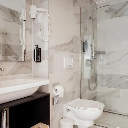 Urban Boutique Center Szálloda 4*