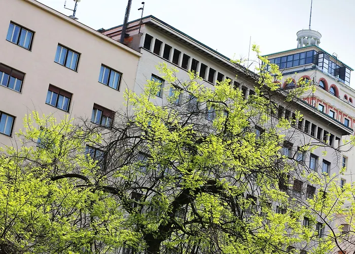 Отель Urban Boutique Center 4*