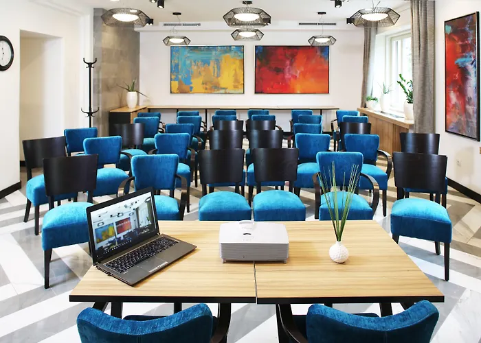 Urban Boutique Center Отель 4*