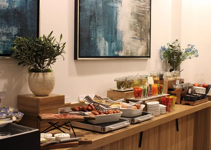 Urban Boutique Center Hotel