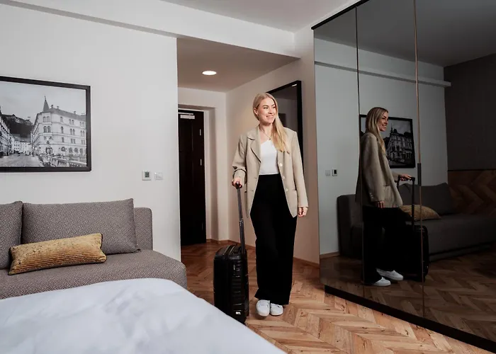 Urban Boutique Center 4*