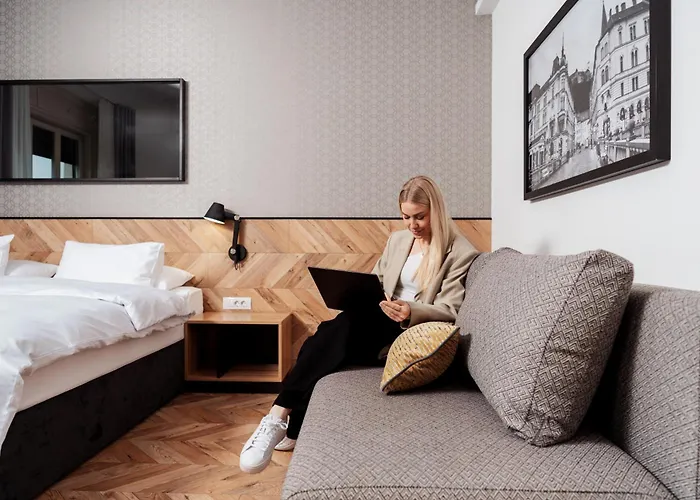 Urban Boutique Center Hotel